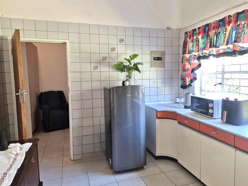 5 Bedroom Property for Sale in Douglas Northern Cape